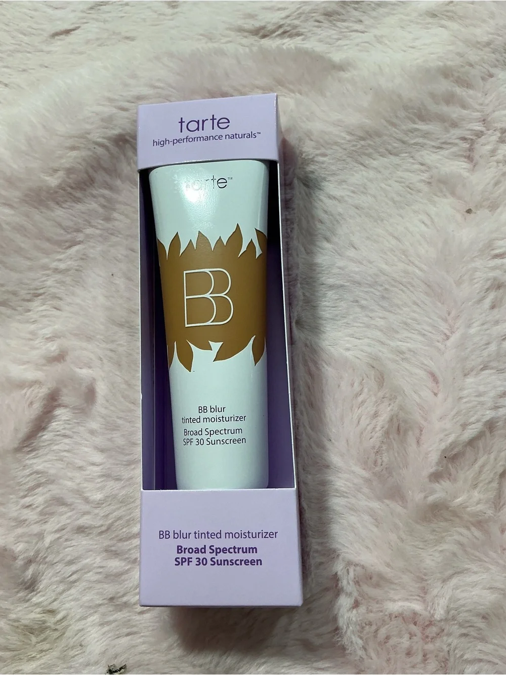 Tarte high performance naturals bb blur tinted moisturizer broad spectrum spf 30